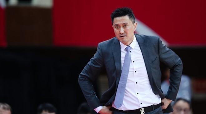 直播入口-广东男篮险胜美国队！张昊统治内线，王少杰和张皓嘉合砍2分